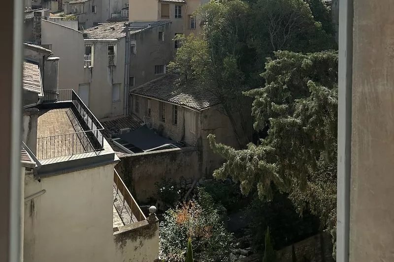 Appartement Aix Centre Très Calme et Confortable 54m2