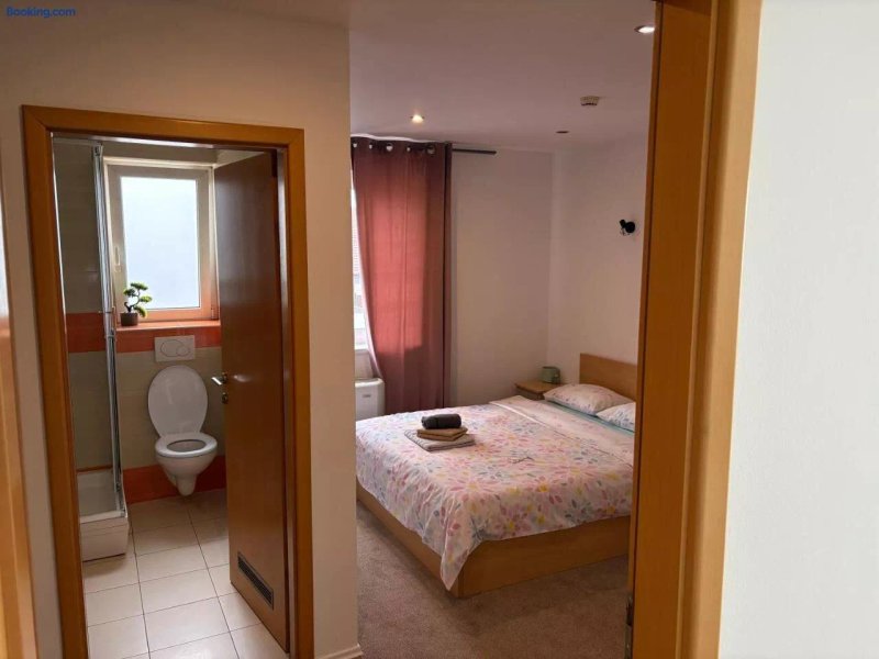 Guest House Royal Rooms