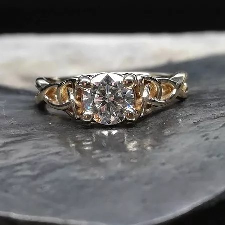 V & T Jewellery