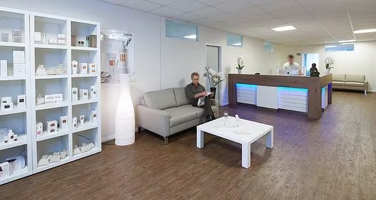 Schwerelos Floating und Massage Spa