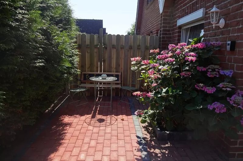Cozy country-style vacation home in a quiet location in Greetsiel.