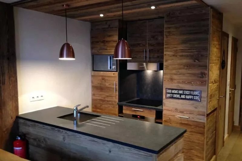 High-end apartment, immediate access to ski slopes