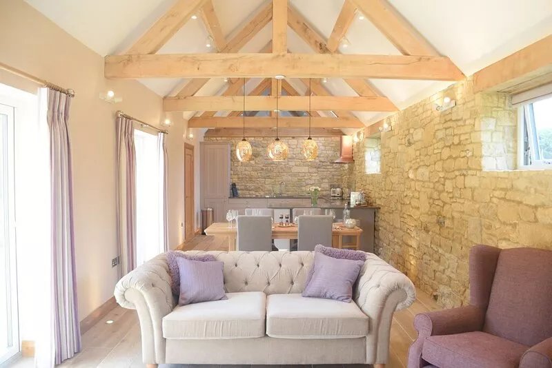 A luxury barn conversion, positioned in the heart of Broadway, Cotswolds