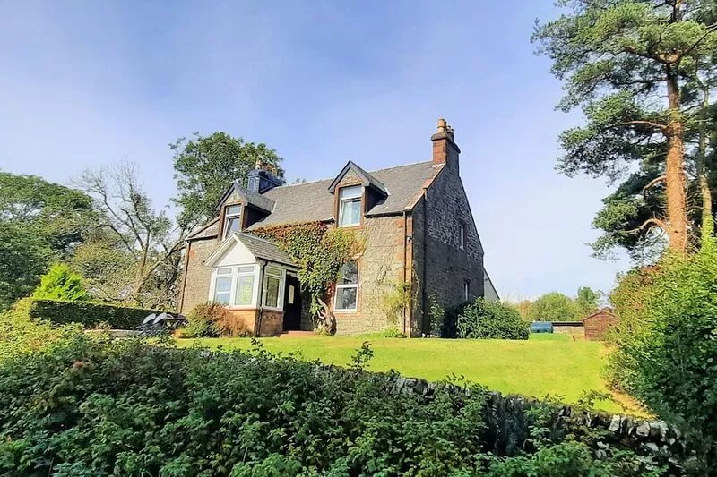 Glenterry Farmhouse -  a house that sleeps 6 guests  in 3 bedrooms