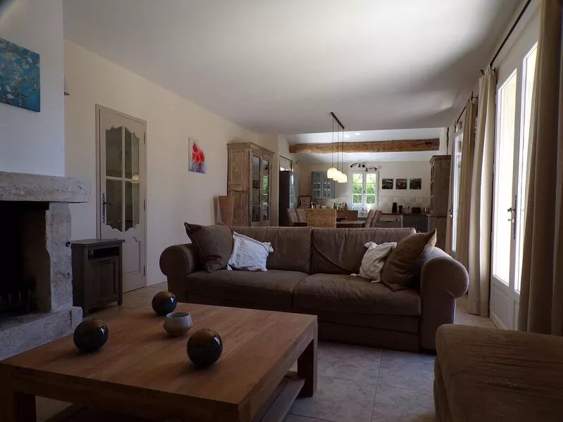 Villa Lou Coulabio - Stay in Provence with Private Pool and Panoramic View