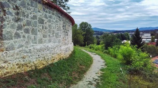 Sance in obrambno obzidje