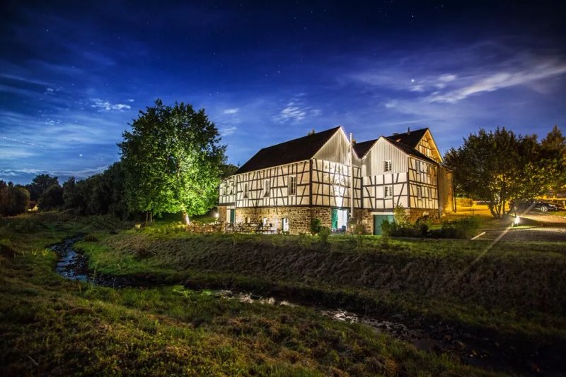 Haus In Bewegung
