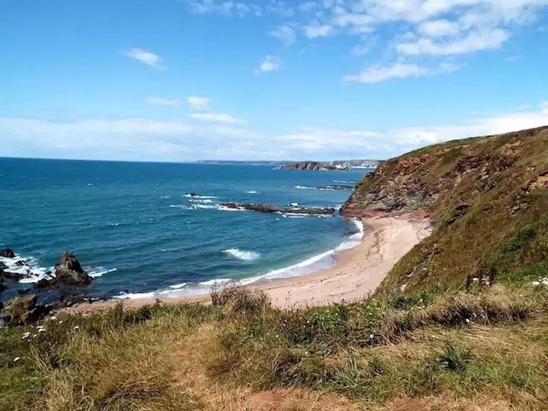 9 The Downs, modern apartment in stunning location in Thurlestone, South Devon
