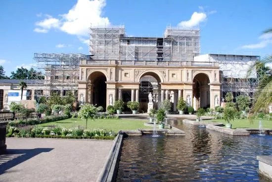 Orangerie im Park Sanssouci