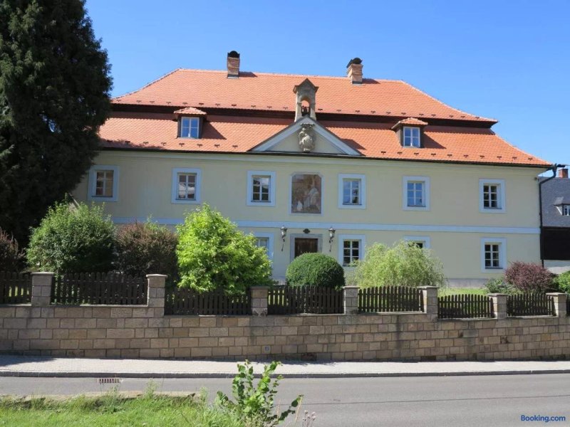 Zamecky Penzion Sloup