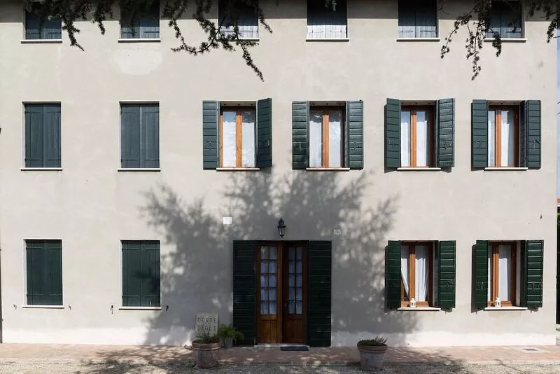 Farmhouse at the end of the 19th century, on the Brenta Riviera convenient to