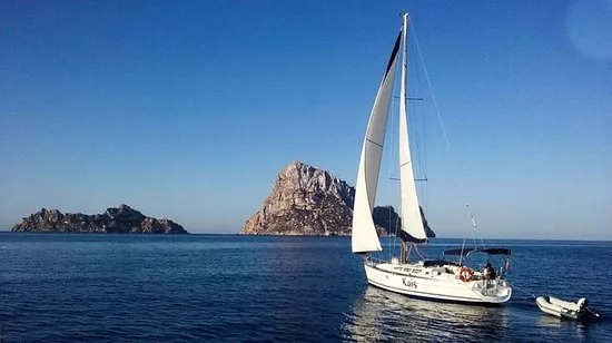 Velero Kais