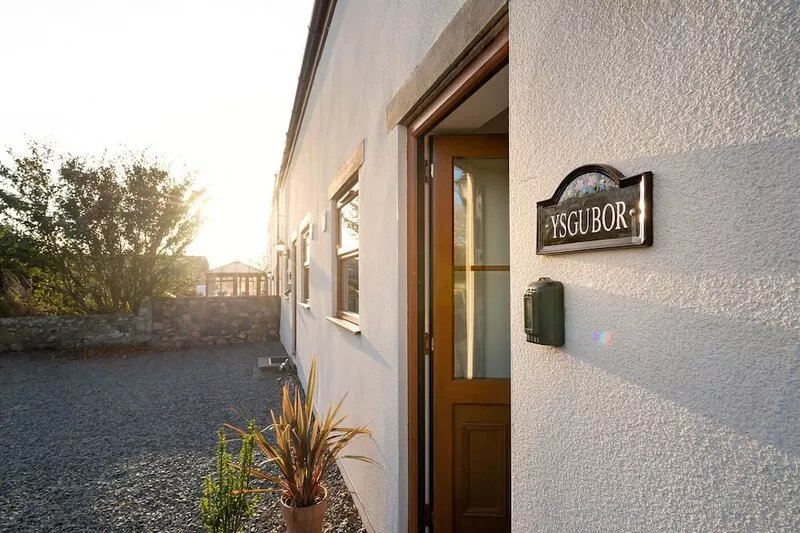 The Granary -  A two bed, pet-friendly holiday cottage