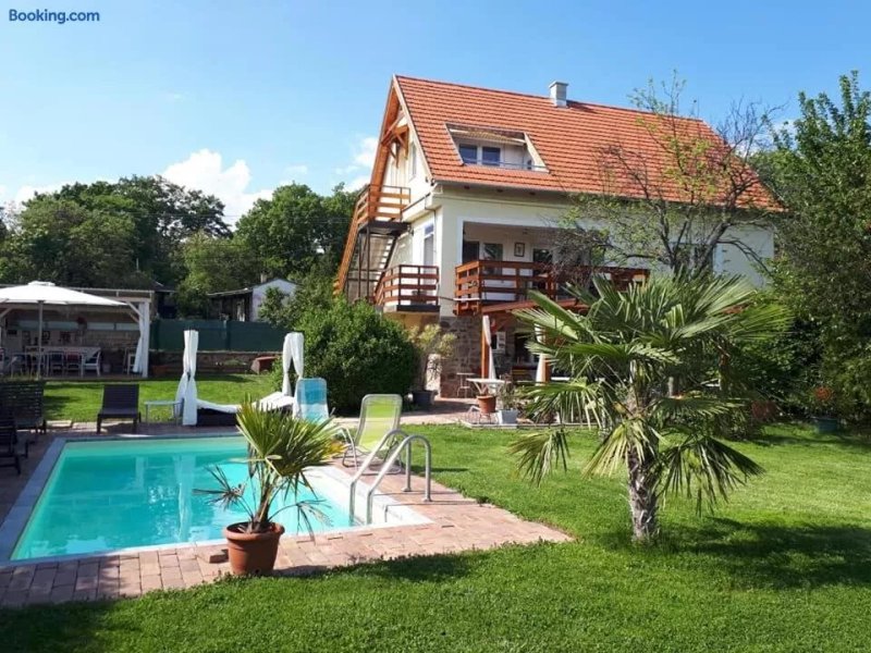 Fulop Villa Apartmanhaz