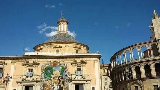 Basilica de la Virgen de los Desamparados