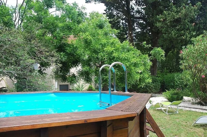 Air-conditioned house with garden and swimming pool, center of Uzès, 6PAX