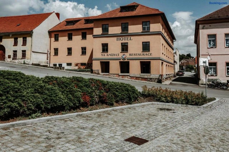 Na Knizeci Husinec