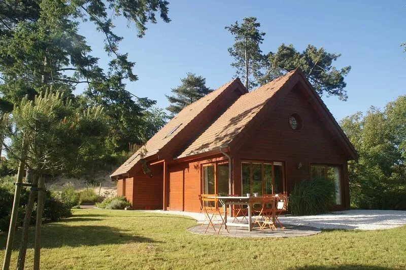 Bright spacious villa with nice garden