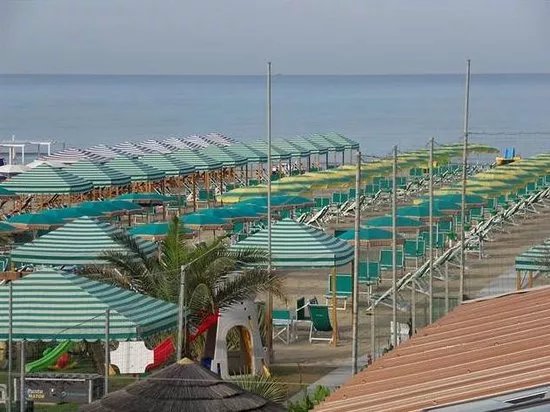 Bagno Riviera, Marina di Pietrasanta