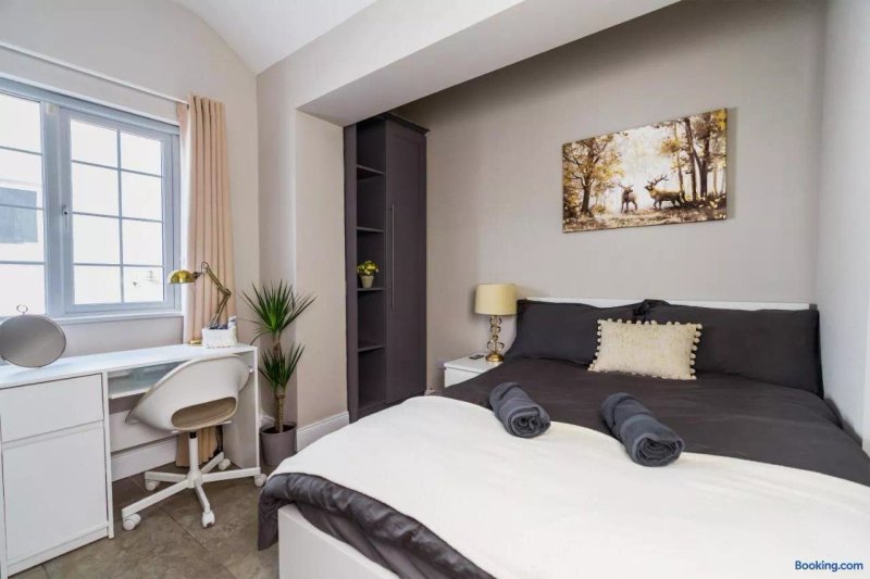 Dublin Airport Homestay