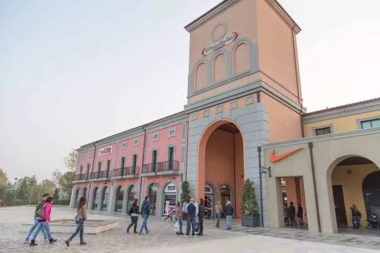 Citta Sant'Angelo Outlet Village