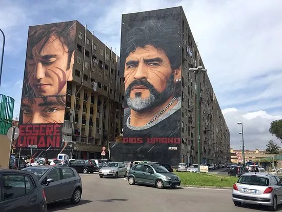 Maradona "Dios Umano"