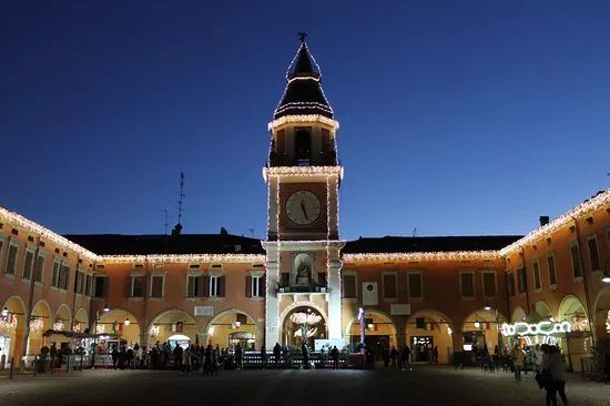 Piazza Giuseppe Garibaldi