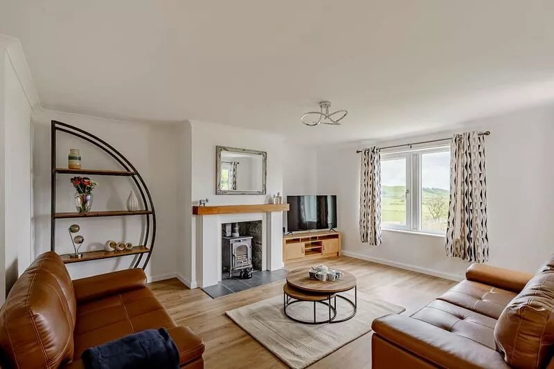 Berryrigg Cottage -  a cottage that sleeps 6 guests in 3 bedrooms