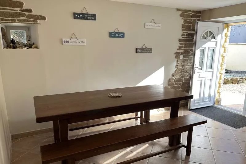 House located in the city center and close to the beach