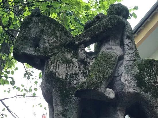 Reiter Statue