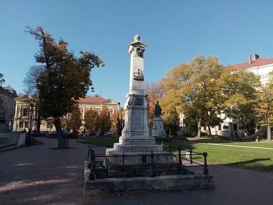Galyarabok Emlekoszlopa