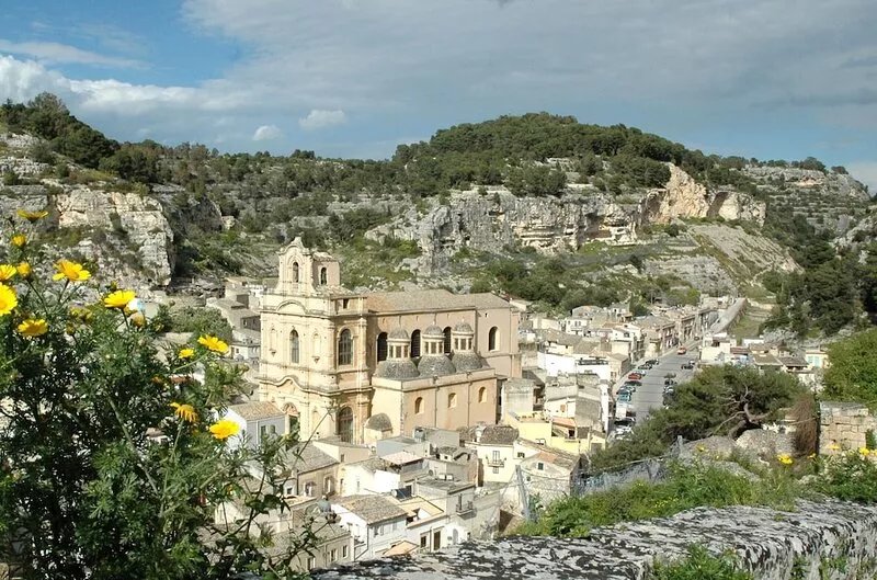 Romantic roof-terraced holiday rental in the center. Illimited free wifi.
