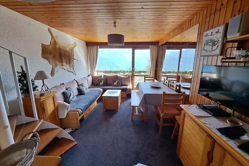 DUPLEX COURCHEVEL 1550 2-star rating