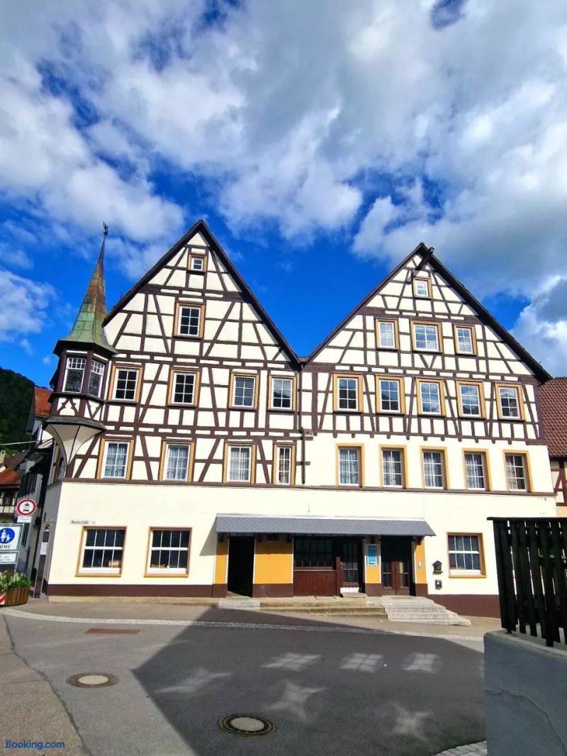 Zur Schonen Lau- Monteurzimmer
