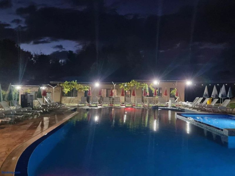Holiday Complex Sanya Apriltsi