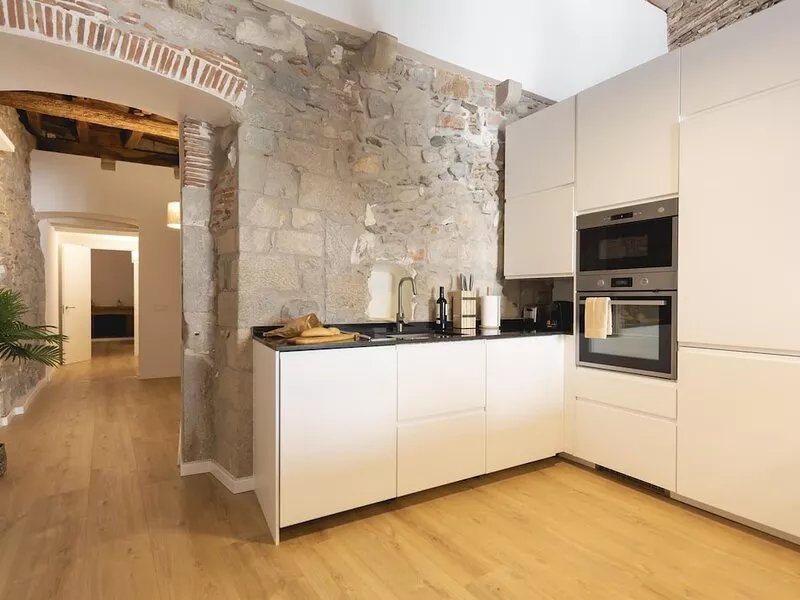 Bali - Modern Holiday Apartment Rental in Girona | Bravissimo