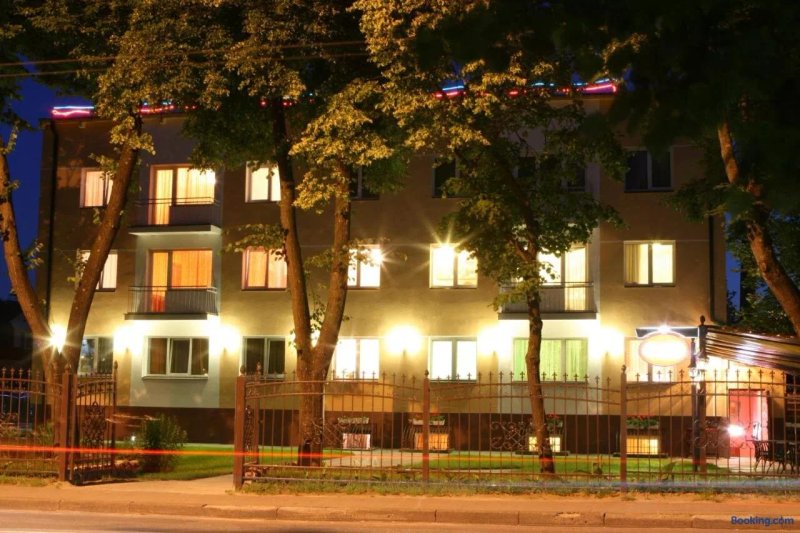 Tvirtove Bed & Breakfast