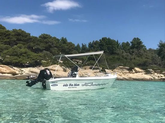 Into the Blue - Boat Rental