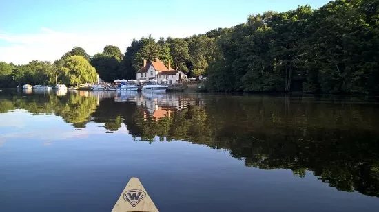 Pub and Paddle