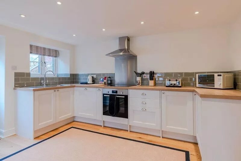 Deer Park Farmhouse -  on the lydney park estate that sleeps 6 guests in 3