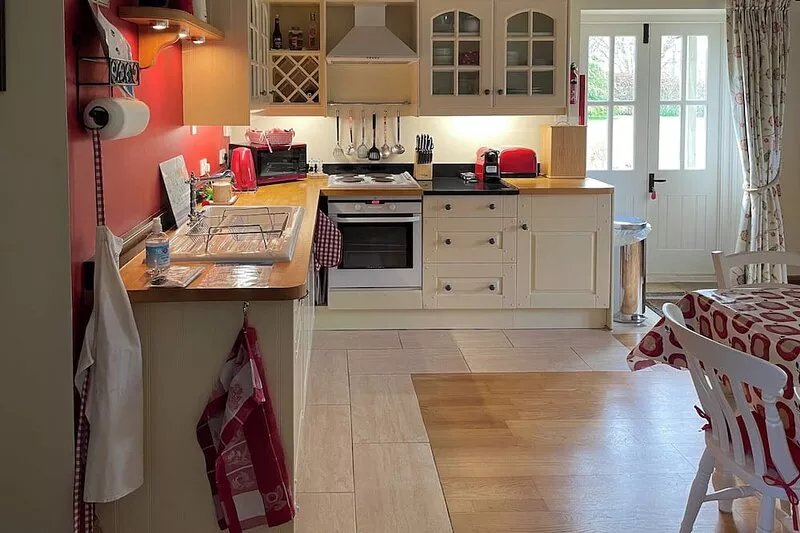 2 bedroom accommodation in Tarlton, Cirencester