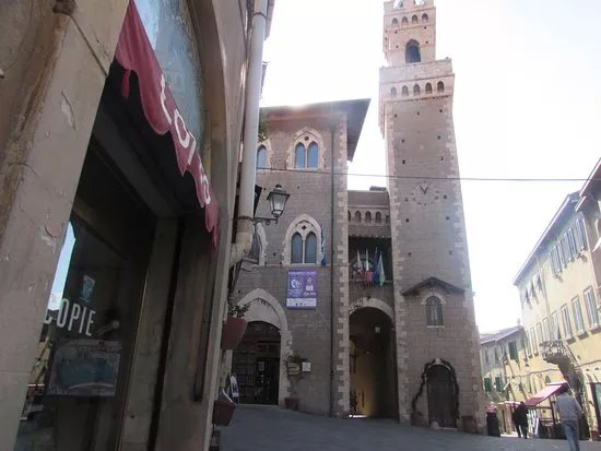Torre Dell'Orologio