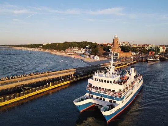 Statek Jantar - Kolobrzeska Zegluga Pasazerska