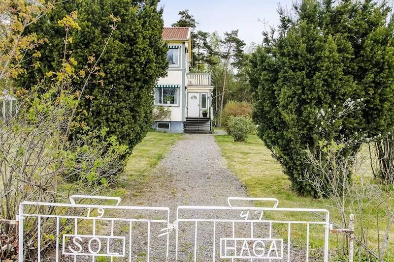 Nice holiday home in Grimshult with proximity to Lidhult in Småland