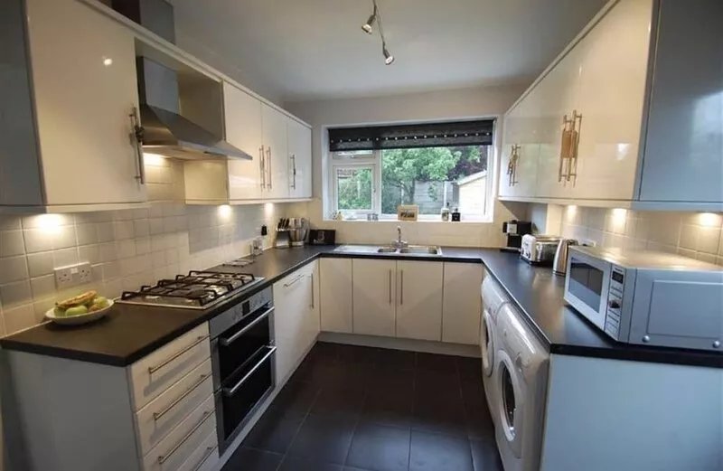 Charming Village house in Bramhall near Manchester