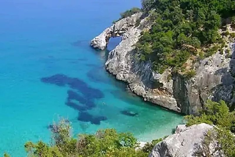 DORGALI/CALA GONONE: SEA, EXCURSIONS, FREE CLIMBING”