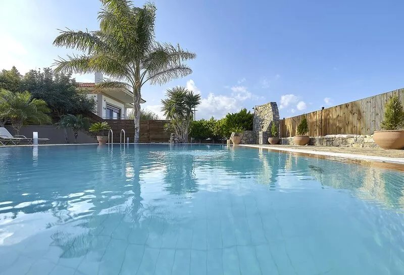 Villa Thea amazing 6 bedroom villa with a heated indoor & outdoor swimming pool