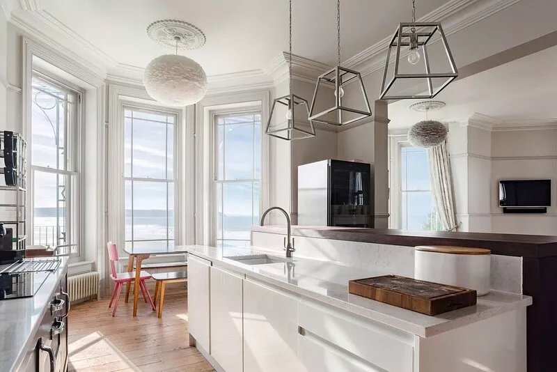 5* luxury pet friendly house in Woolacombe with hot tub and sea views