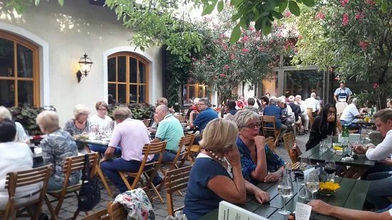 Weingut Schwertfuhrer 47er
