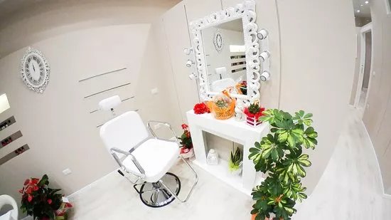 Cigna Beauty Care